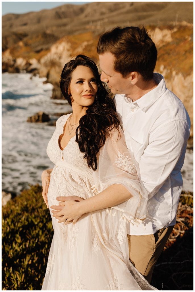 Big Sur Cliffside Beach Maternity Photos